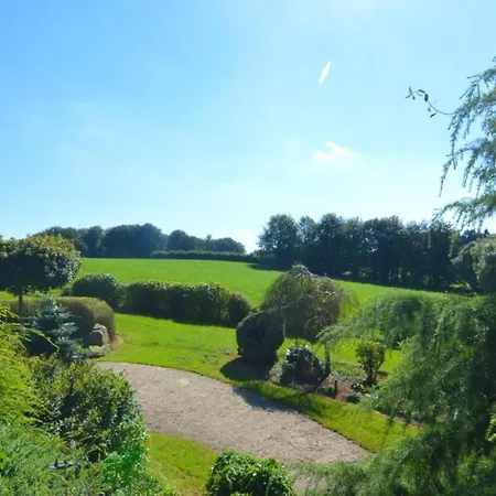 Holiday Home In Saint Vith Near Museums, Cleaning Included Hébergement de vacances